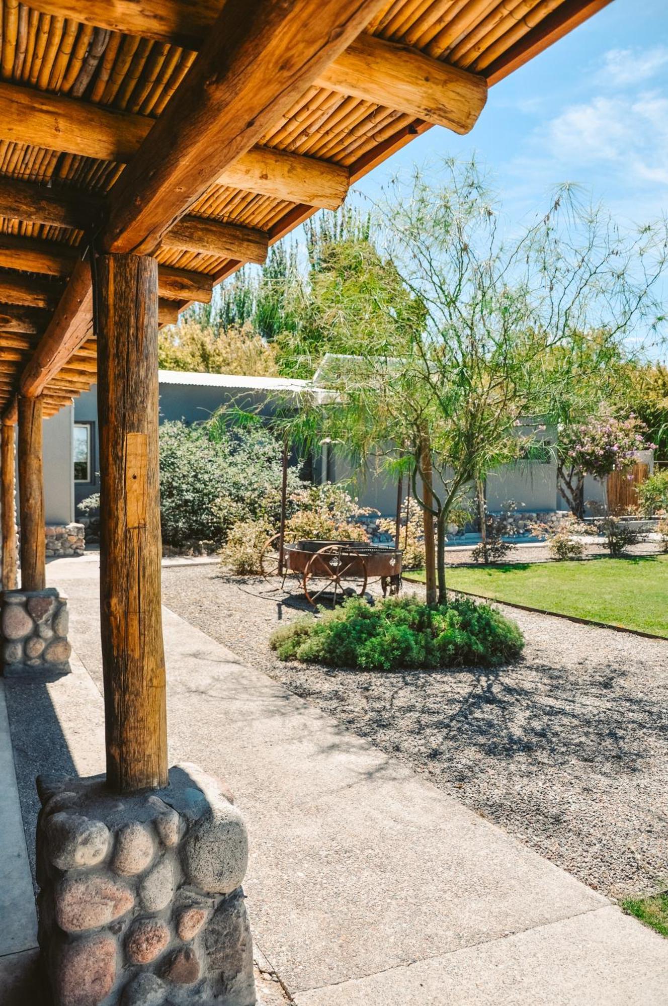 Dobe Lodge Vista Flores Exterior photo